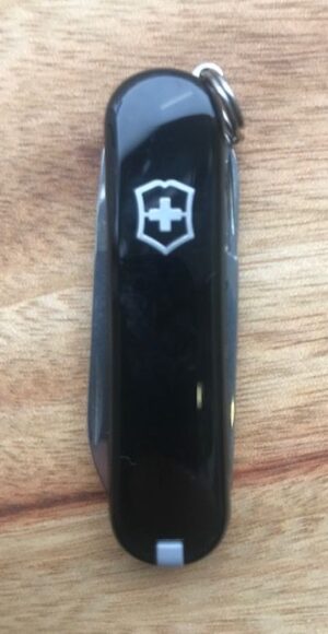 Victorinox Classic schwarz