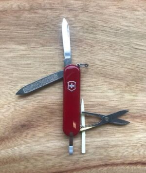 Victorinox Classic rot