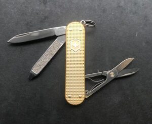 Victorinox Classic 2019 gold